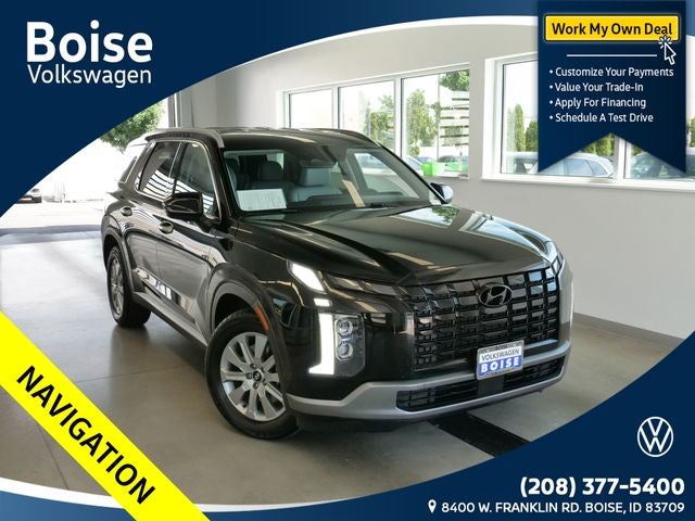 2025 Hyundai Palisade SEL in Abyss Black Pearl — front three-quarter view