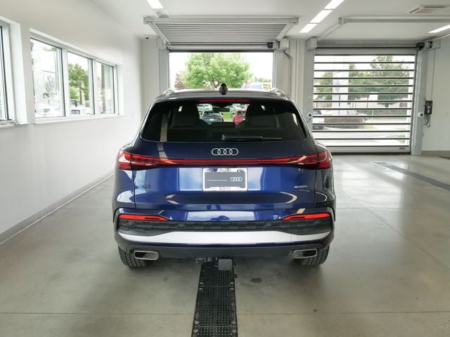 2025 Audi Q5 — detail view