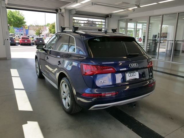 2018 Audi Q5 — interior view