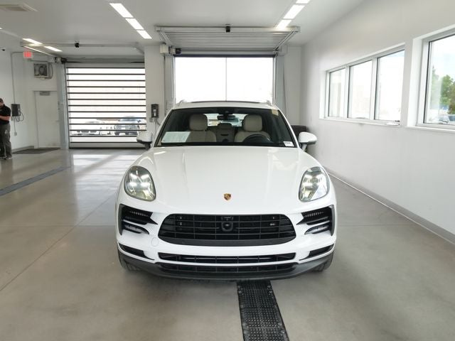 2019 Porsche Macan — side profile view