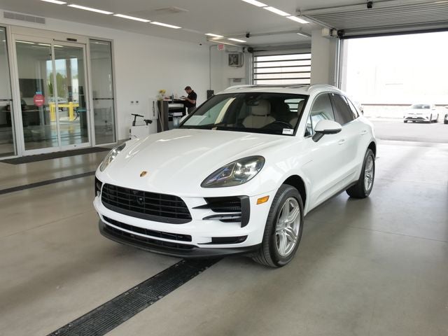 2019 Porsche Macan — rear three-quarter view
